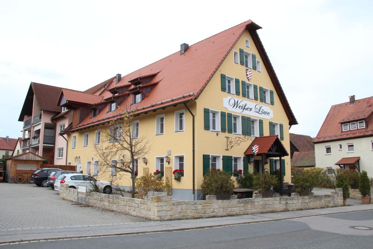 Hotel Gasthof Weisser Loewe Burgthann Kültér fotó