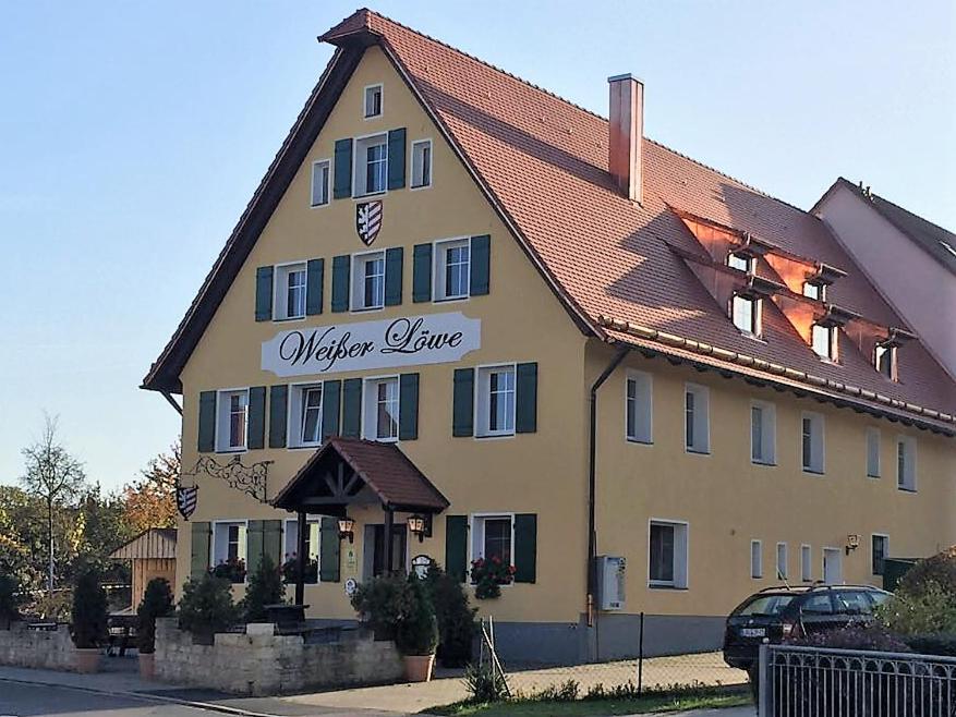 Hotel Gasthof Weisser Loewe Burgthann Kültér fotó